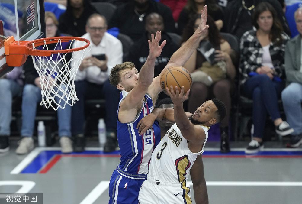 往往交织在 往往交织在