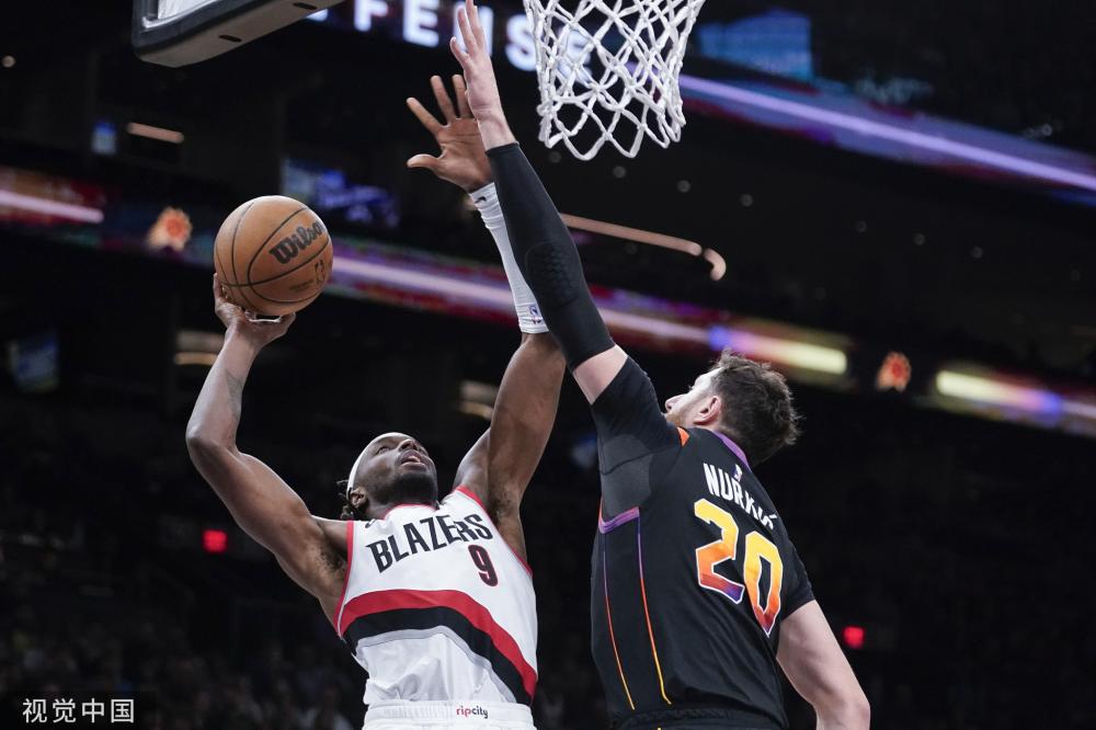 更加游刃有 更加游刃有