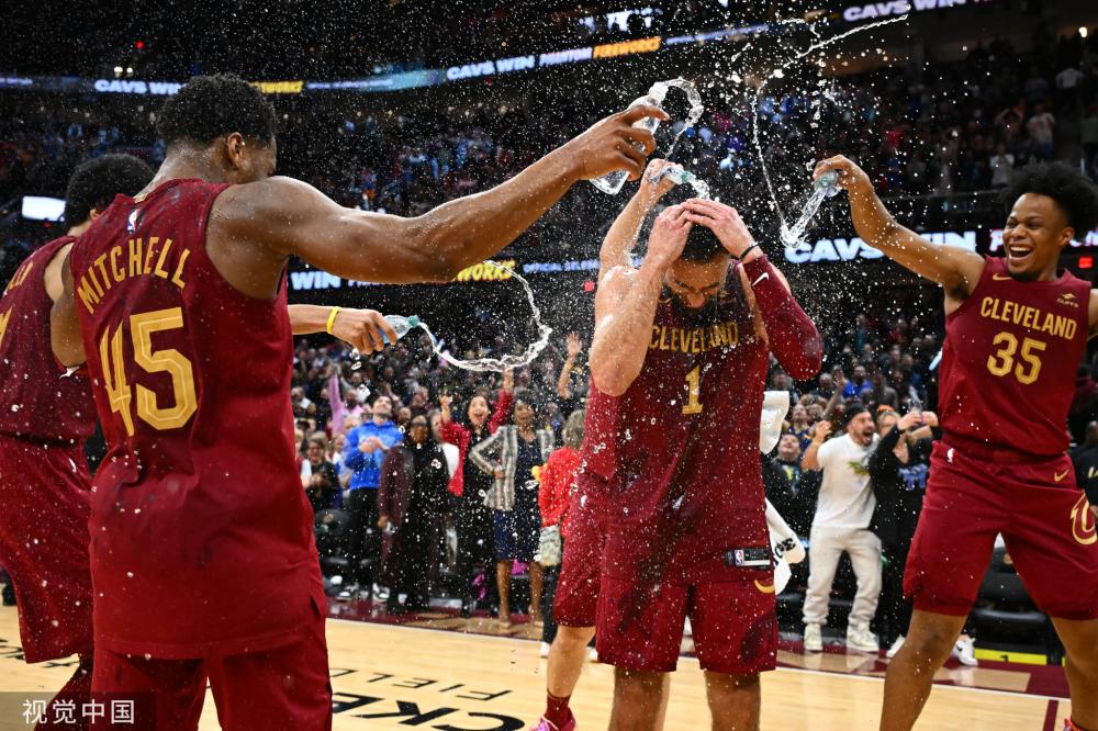 体育新闻 体育新闻