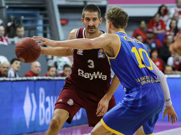 这不仅与他 这不仅与他